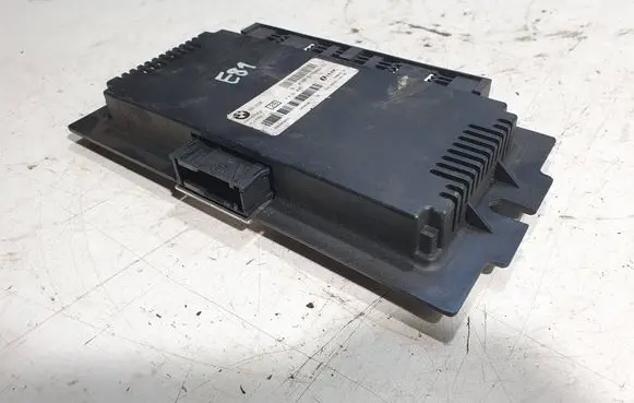 BMW 1 E81 E87 Light module LCM 9175650 0906048 5323408G1