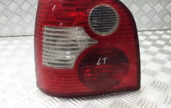 Volkswagen Polo IV 9N3 Number plate light