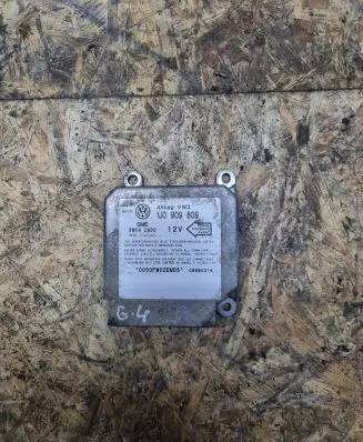 Volkswagen Golf IV Airbag control unit/module 1J0909609
