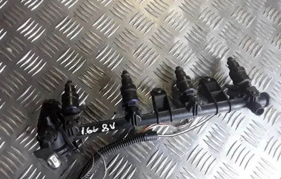Renault Megane I Fuel injectors set 7700864726 866313