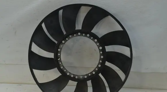 Audi A6 Allroad C5 Fan impeller 059121301