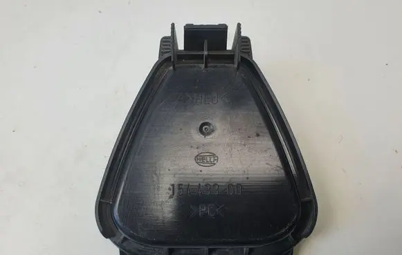 Volkswagen PASSAT B5.5 Headlight/headlamp dust cover 15443300