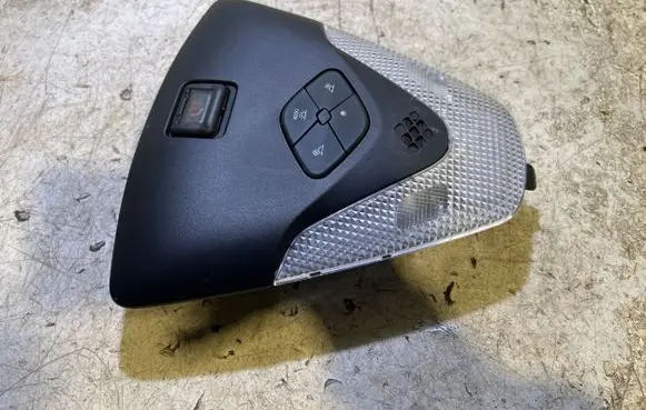 Toyota C-HR I Front seat light 81260F4013 30072020 700202360