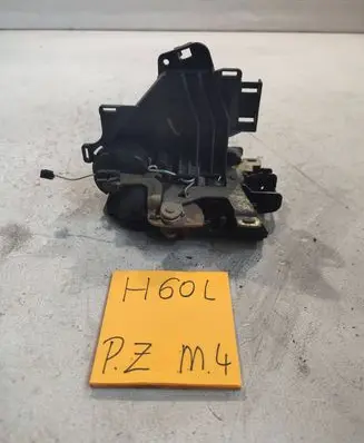 Skoda Octavia Mk1 (1U) Front door lock 2988297