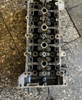 Opel Insignia A Engine head 55565815