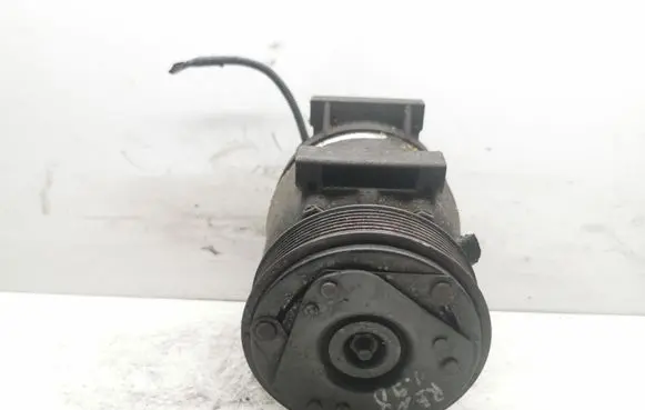 Renault Laguna II Air conditioning (A/C) compressor (pump) 1140049