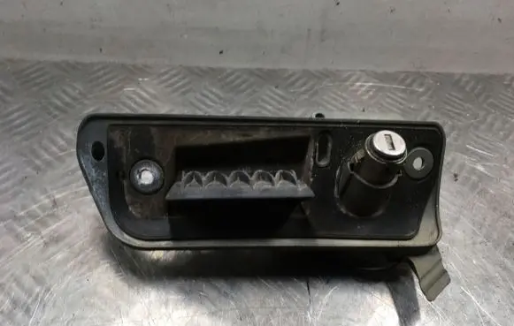 Volkswagen Caddy Tailgate/trunk/boot exterior handle 2K0827565