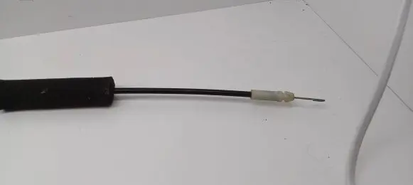 Toyota Avensis T250 Rear door cable line 