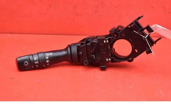 Hyundai i30 Headlight wiper switch 3753MA2210