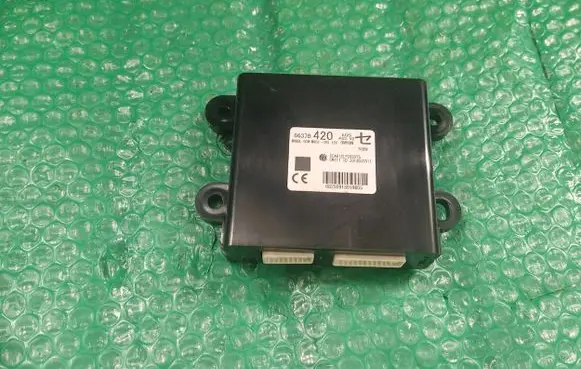 Mitsubishi Outlander Keyless (KESSY) go control unit/module 8637B420 GGMM002205 08250918019605