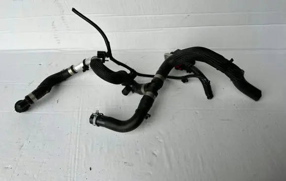 Ford Kuga III Engine coolant pipe/hose