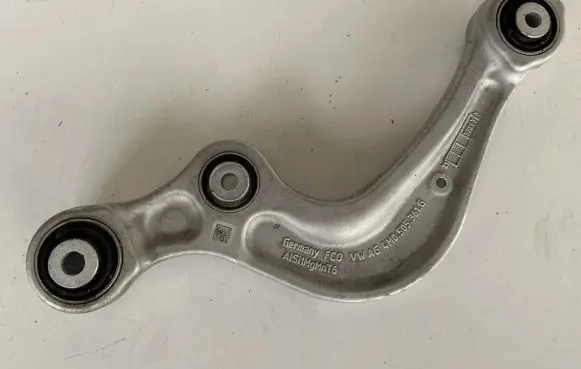 Audi Q5 SQ5 Rear control arm 4M0505361G 4M0505323G