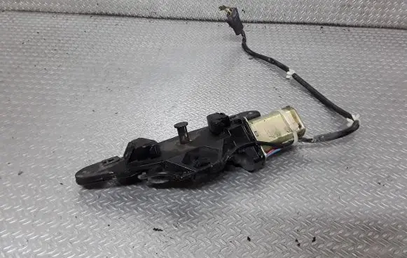 BMW 5 E39 Tailgate boot lock/latch motor 67148362371