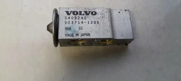 Air conditioning (A/C) expansion valve