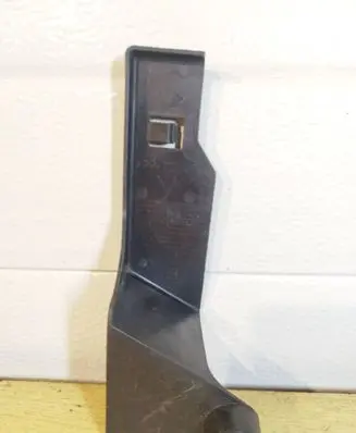 Mercedes-Benz Sprinter W906 Radiator mount bracket A9065051188