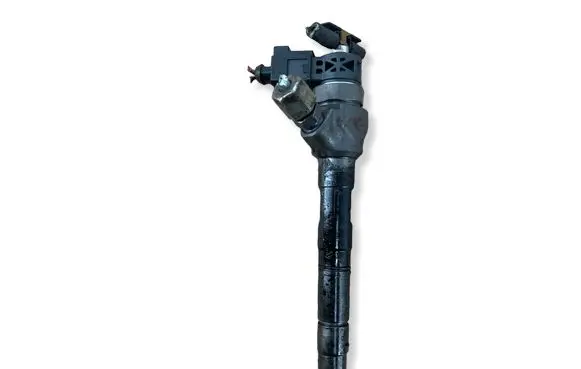 Volkswagen PASSAT B7 Fuel injector 0986435166