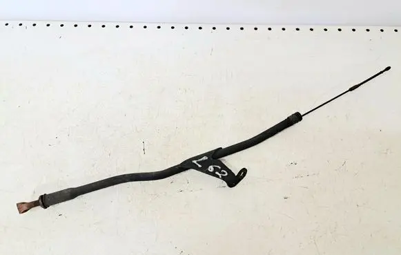 Volvo V50 Oil level dip stick 