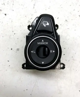 Hyundai i40 Wing mirror switch 39R4801230