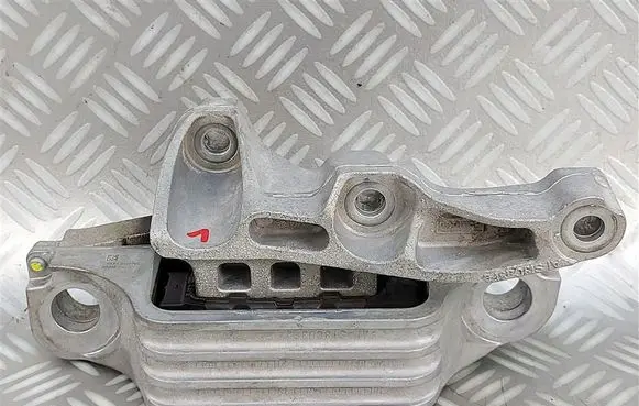 Ford Kuga III Gearbox mounting bracket LX637M121AC