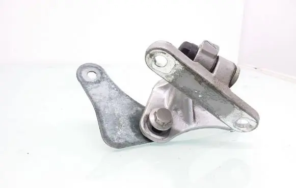 Mercedes-Benz C W203 Front door upper hinge
