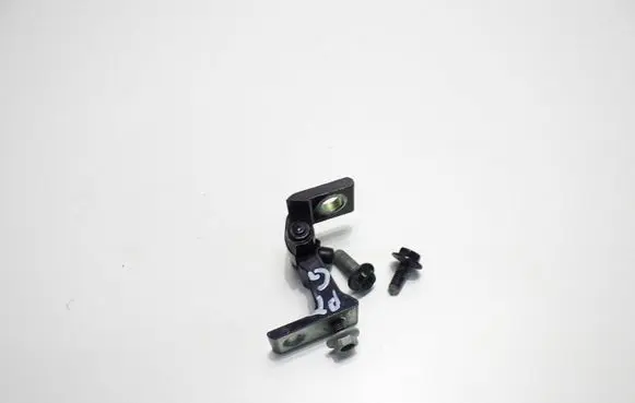 Volkswagen Golf VIII Rear door upper hinge 5H0833402A