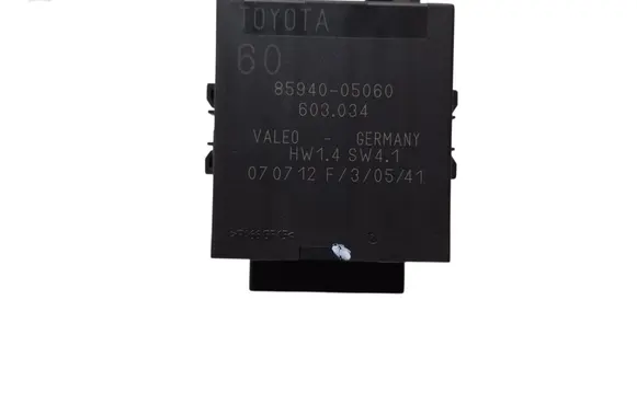 Toyota Avensis T270 Window wiper relay 8594005060 603034 659959