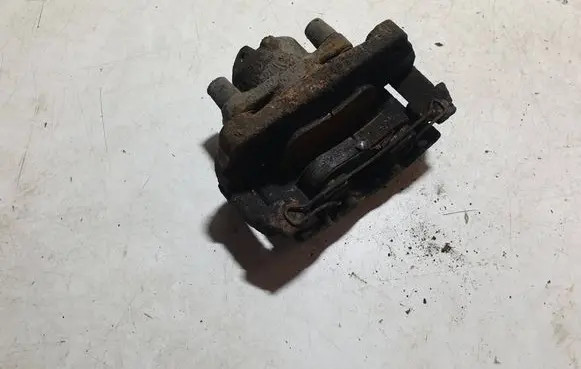 Renault Captur Front brake caliper 