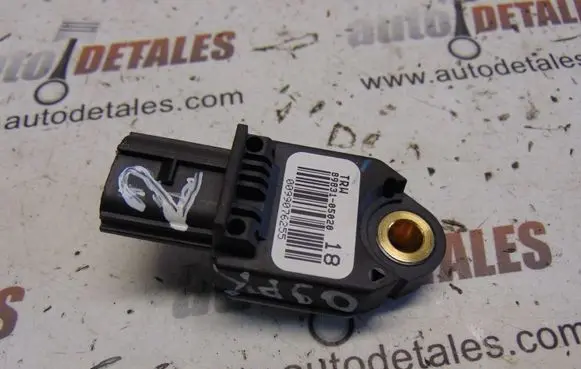 Toyota Verso Airbag deployment crash/impact sensor 8983105020