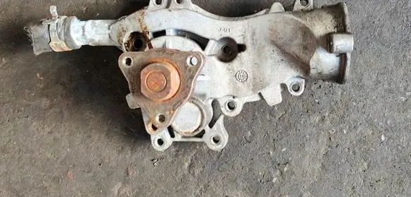 Opel Corsa D Water pump