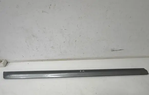 Audi A6 S6 C5 4B Front door trim (molding) 4B0853959