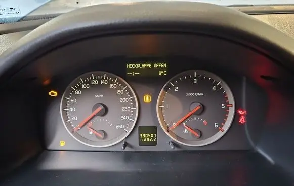 Volvo V50 Speedometer (instrument cluster) 30728645 IMPRK1536616