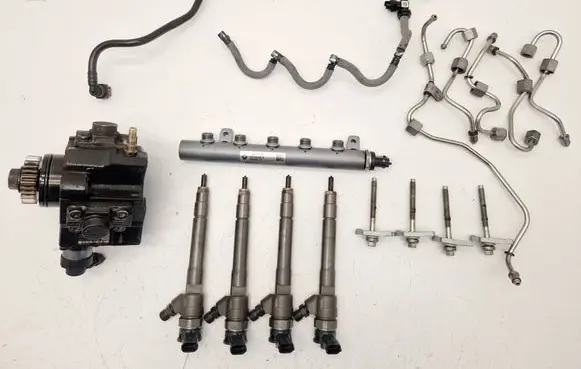 Renault Talisman Fuel injection system set 175210542R 16051003381 0445010404
