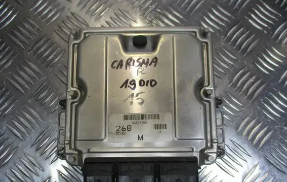 Mitsubishi Carisma Engine control unit/module MR577268