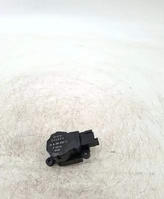 Mercedes-Benz E W211 Air flap motor/actuator A2038201642 G41269 EAB502