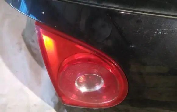 Volkswagen Golf V Tailgate rear/tail lights