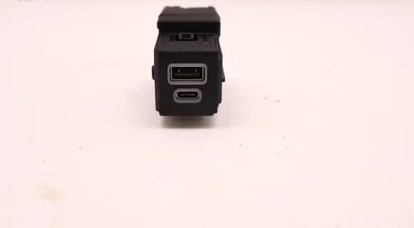 Maserati Grecale USB socket connector ACM100