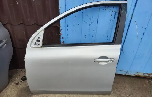 Nissan Micra Front door 