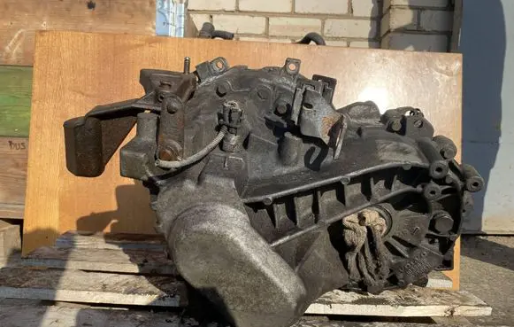 Volvo S80 Manual 5 speed gearbox 1023746 1023678