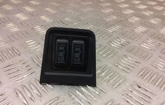Mitsubishi Outlander Seat heating switch 8610a114