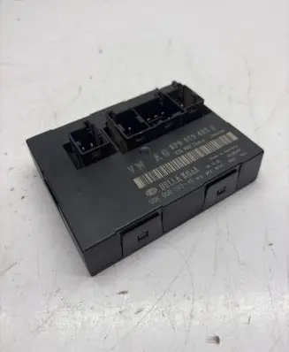 Audi A3 S3 A3 Sportback 8P Comfort/convenience module 8P0959433E 05700610 5DK00858346
