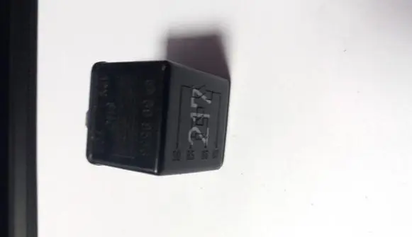 Audi A6 S6 C5 4B Other relay 443951253S