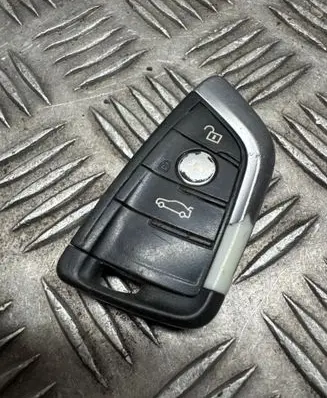 BMW 2 F45 Ignition key/card 9367401