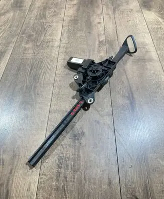 Mercedes-Benz E C207 W207 Seat belt adjustment motor A2078600182 072ED4L1FX 306035199AD
