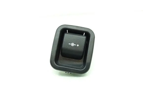 BMW X5 F15 12 V Socket (front) 7143111