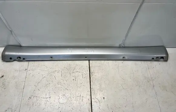 Mercedes-Benz ML W163 Sill A1636903140