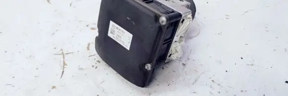 Audi A8 S8 D4 4H ABS Pump 4H0614517C 4H0907379C
