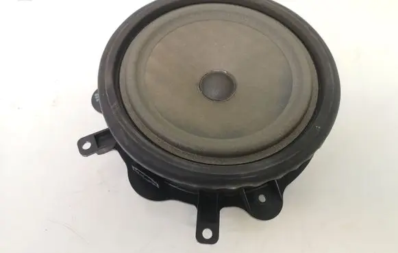 Audi A3 S3 A3 Sportback 8P Front door speaker 8P0035411