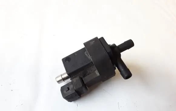 Land Rover Discovery 4 - LR4 Turbo solenoid valve 72268727
