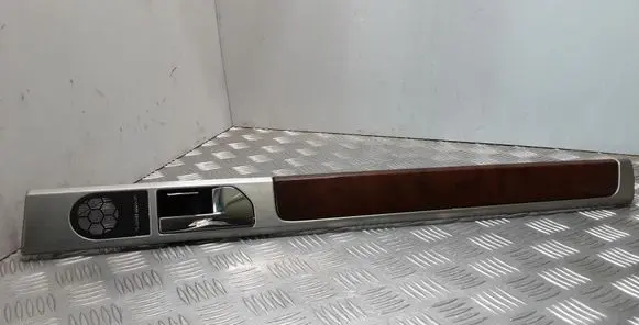 Volkswagen Touareg I Rear door interior handle 7L6867460