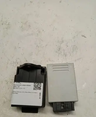 BMW X5 F15 Steering rack control module 6865245